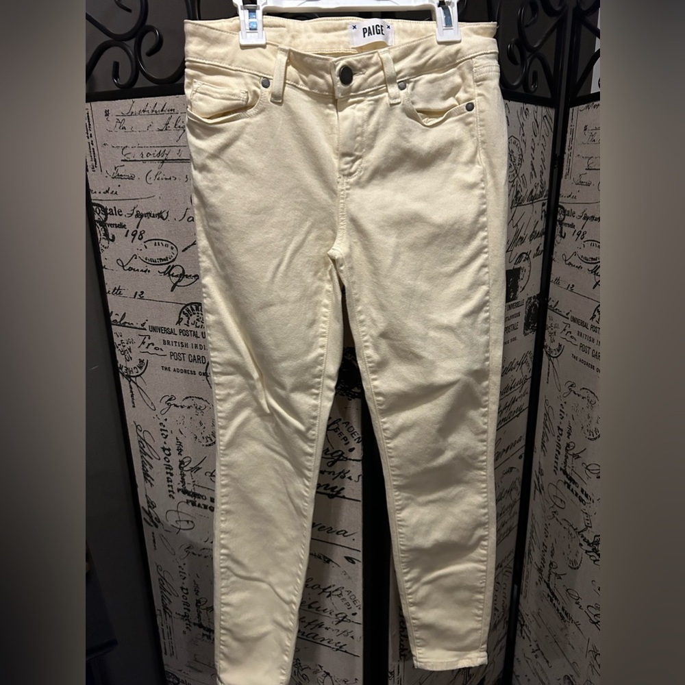 PAIGE || Womens Jegging || Pale Yellow || Size 27